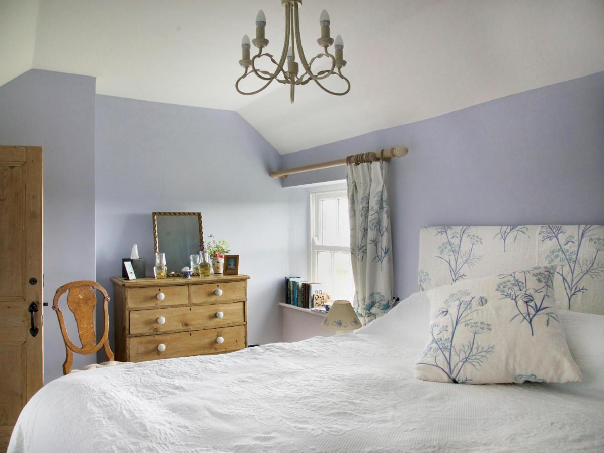Bed and Breakfast Higher Tresmorn Farm Crackington Haven Экстерьер фото